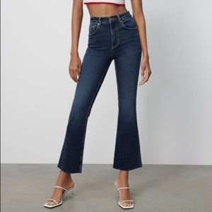 Zara Mid-Rise Flared Cropped Jeans